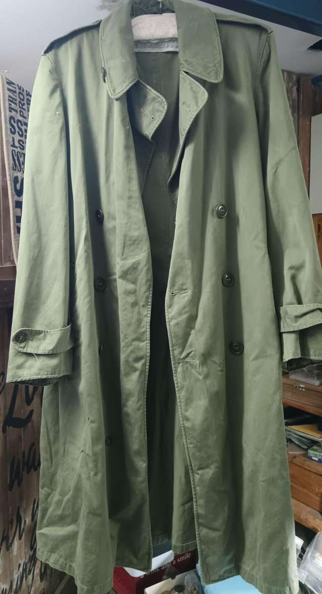 Green Army Trenchcoat - Small/Regular