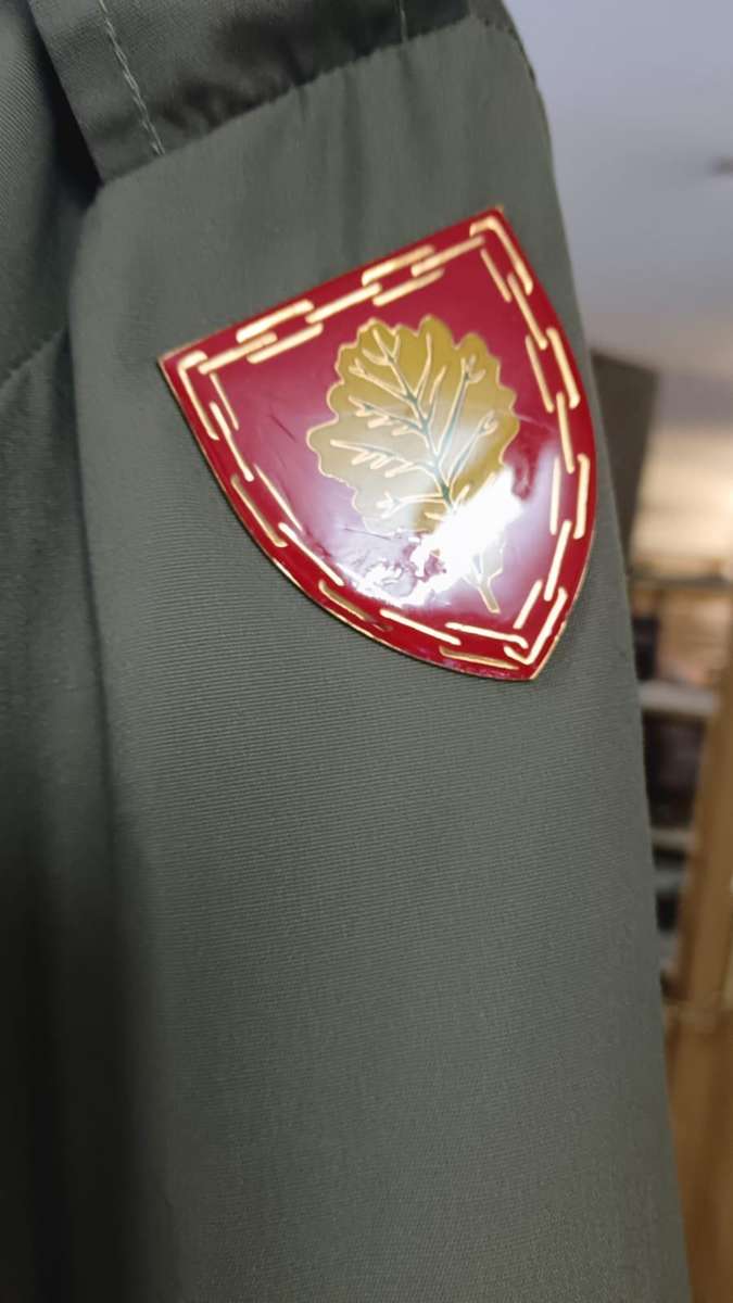 SANDF - Jacket with Insignia ( Top Condition - Size 107 ) Dated 2002