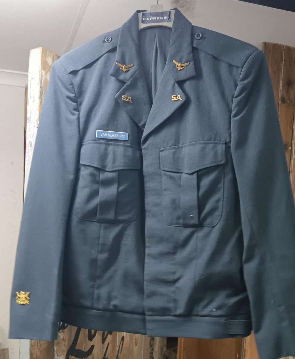 SADF - Air Force Jacket with Insignia ( Top Condition )