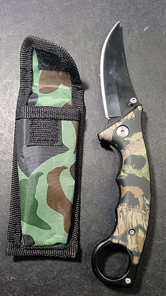 Modern Pocket Knife with Pouch