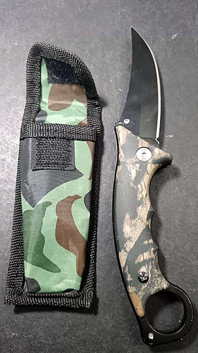 Modern Pocket Knife with Pouch