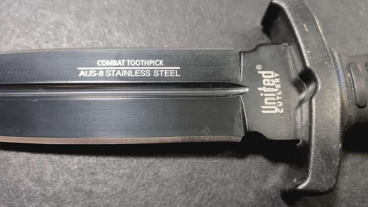 United Cutlery Combat Commander Boot Knife 5" Black Double Edge Blade, Zytel Handle