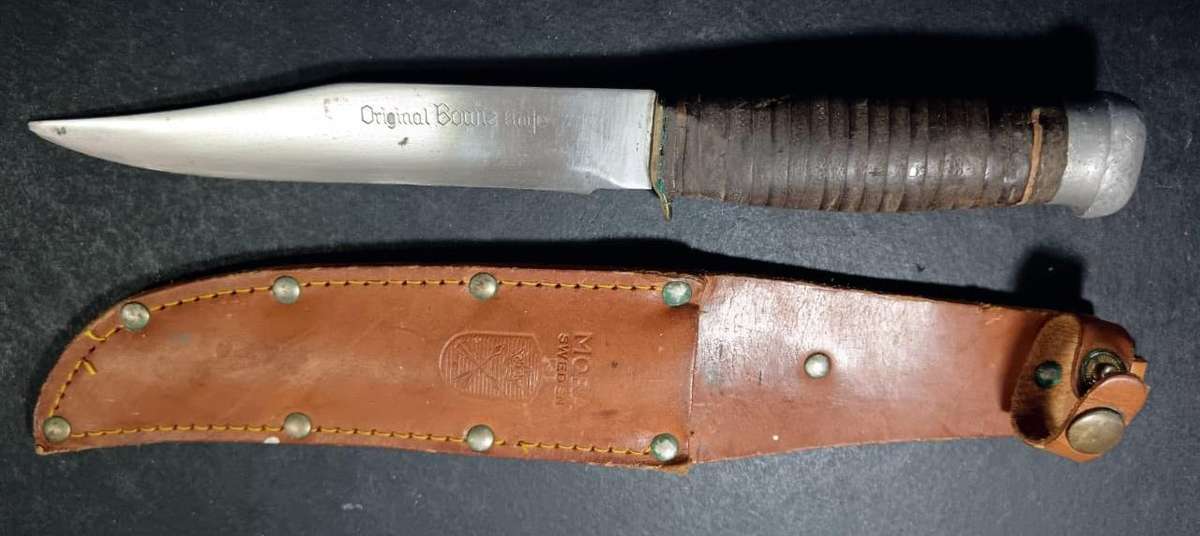 Vintage Mora ( Sweden ) Bowie Knife with Sheath