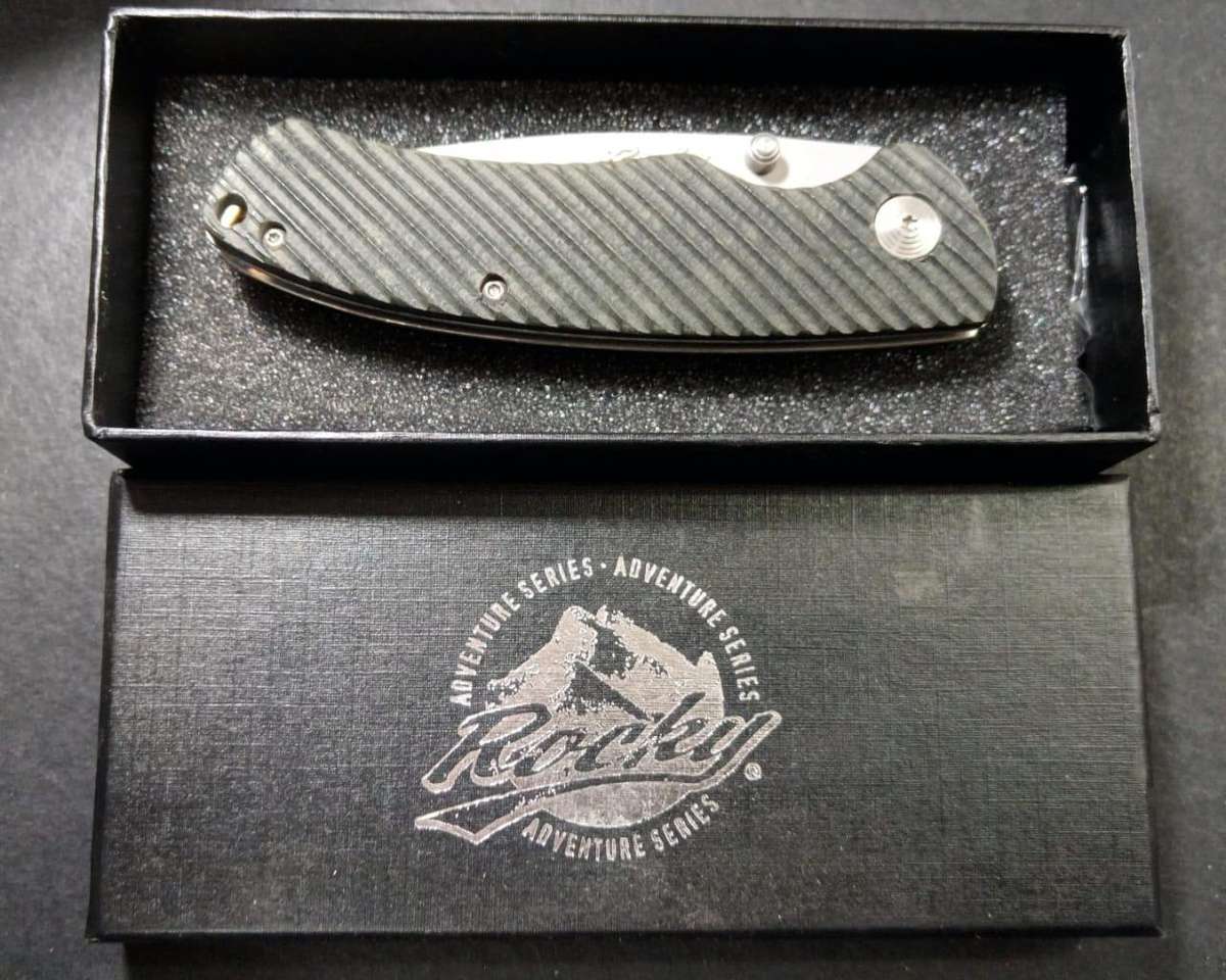 Adventure Series - Pocket Knife in Box - As New