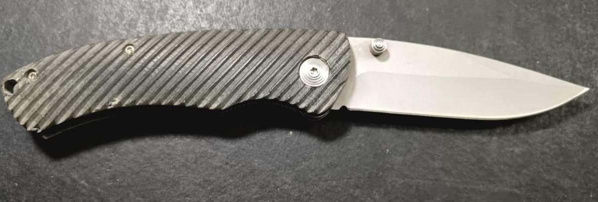 Adventure Series - Pocket Knife in Box - As New