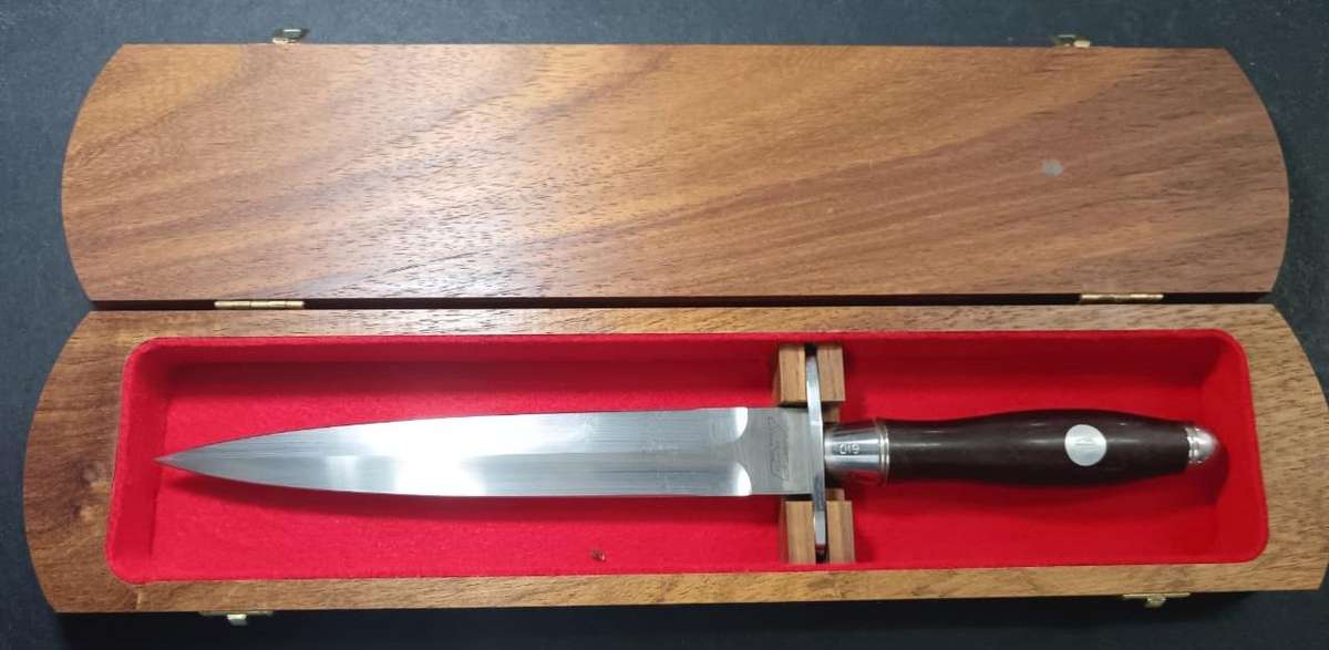 Custom Made "GREY" Dagger in Box - Number 019