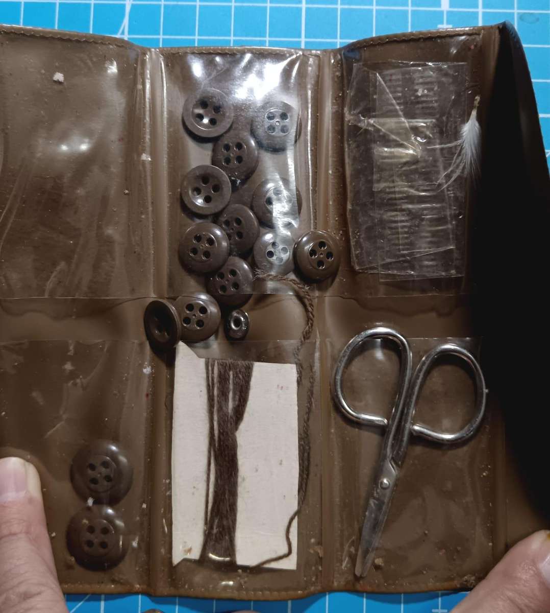 SADF - Army Issue Sewing Kit ( Incomplete )