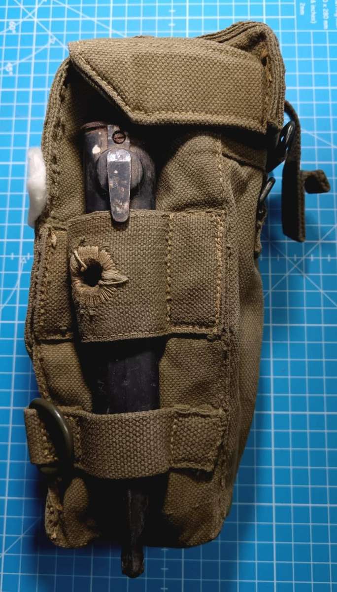 SADF - Army Issue Webbing Pouch with R1 Scabbard