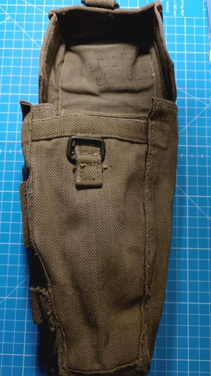 SADF - Army Issue Webbing Pouch with R1 Scabbard