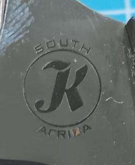 Hand made knife by Johann Kleynhans with sheath