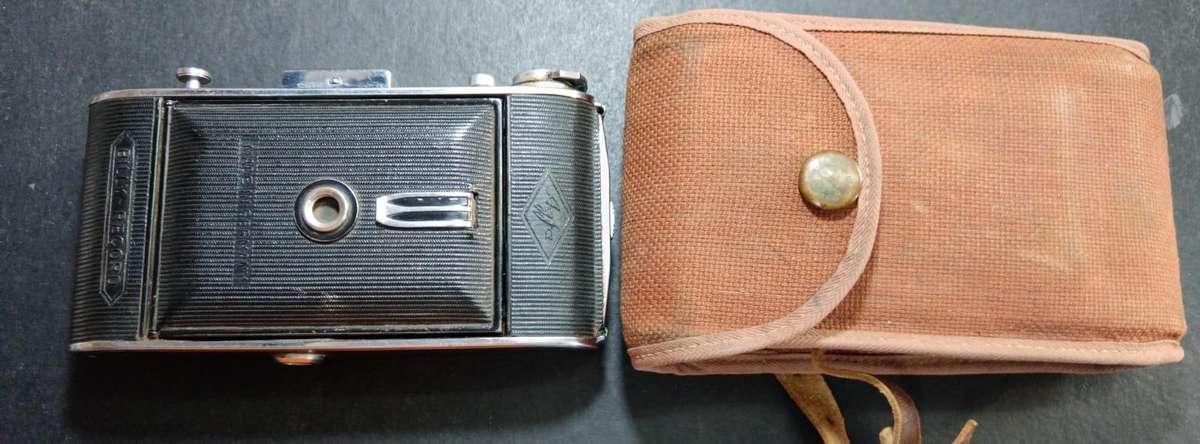Agfa Billy Record Vintage Folding Film Camera in Original Case