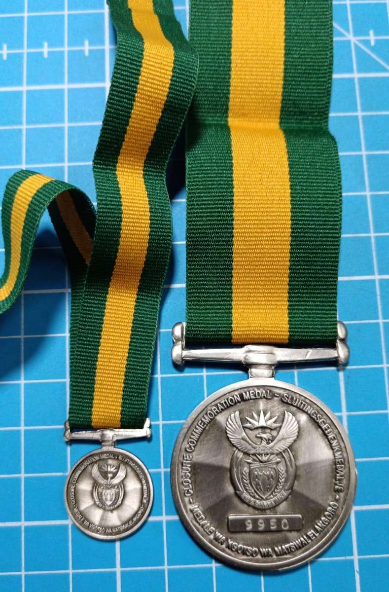 SADF - Full Size Plus Miniature Commando Closure Medals