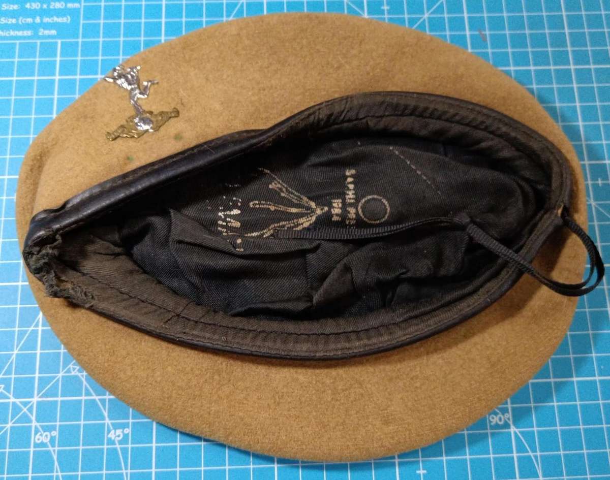 SADF - Signals Beret