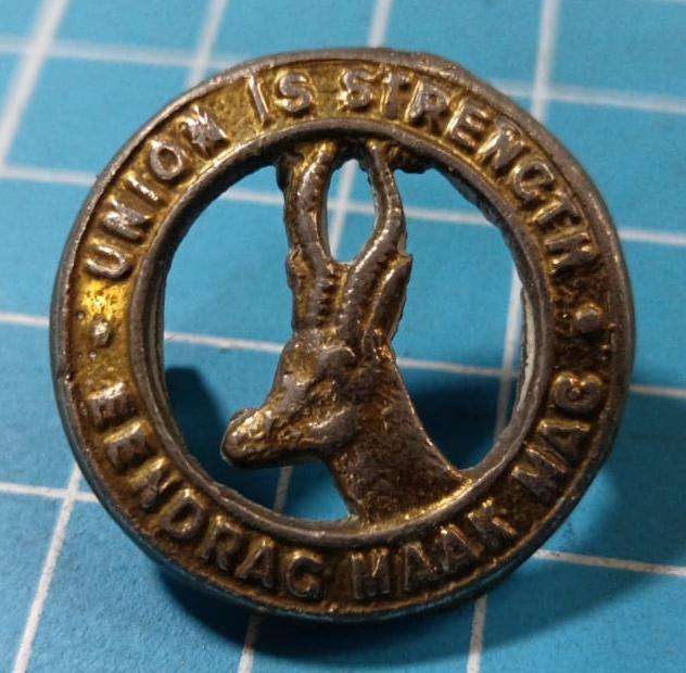 SADF - Union Collar Badge