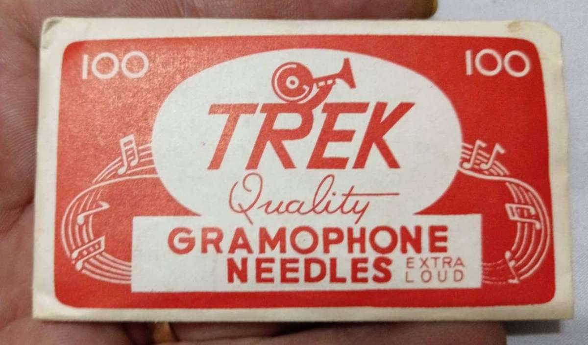 Vintage Sealed Packs of Trek `Extra Loud` Gramophone Needles 100 Needles Per Pack - Bid Per Tin