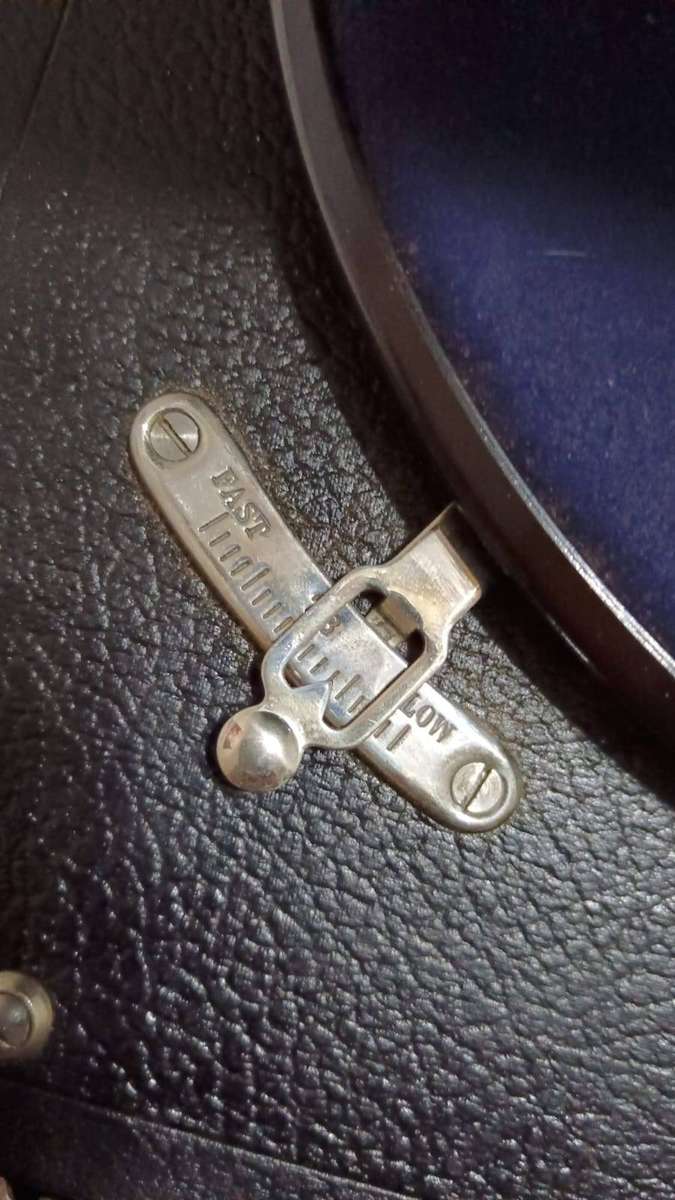 Vintage Gallotone Manual Record Player in Very Good Condition