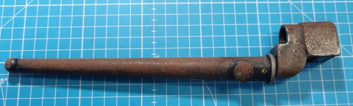 British MKII Spike Bayonet with Scabbard