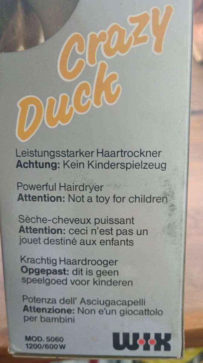 Vintage Duck And Dry Retro Daffy Hairdryer 90's in Original Box