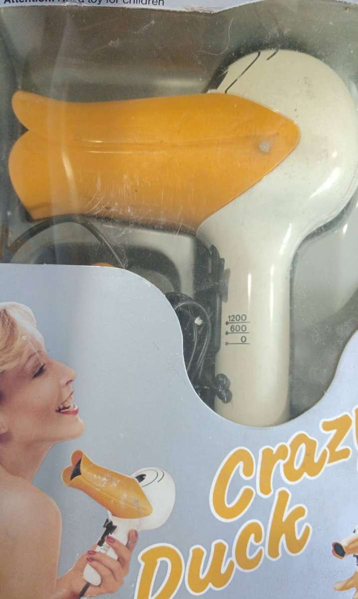 Vintage Duck And Dry Retro Daffy Hairdryer 90's in Original Box