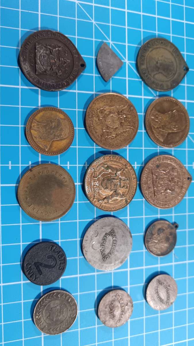collection of 15 medallions and tokens