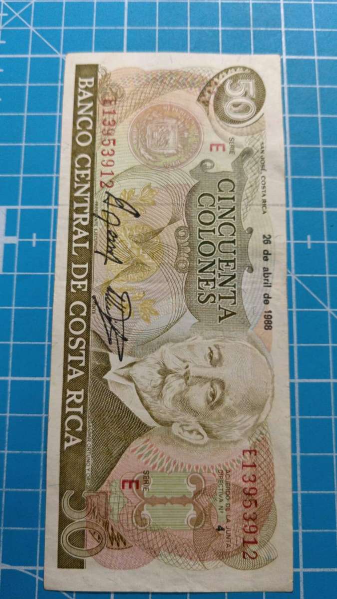 Cost rica 50 colones