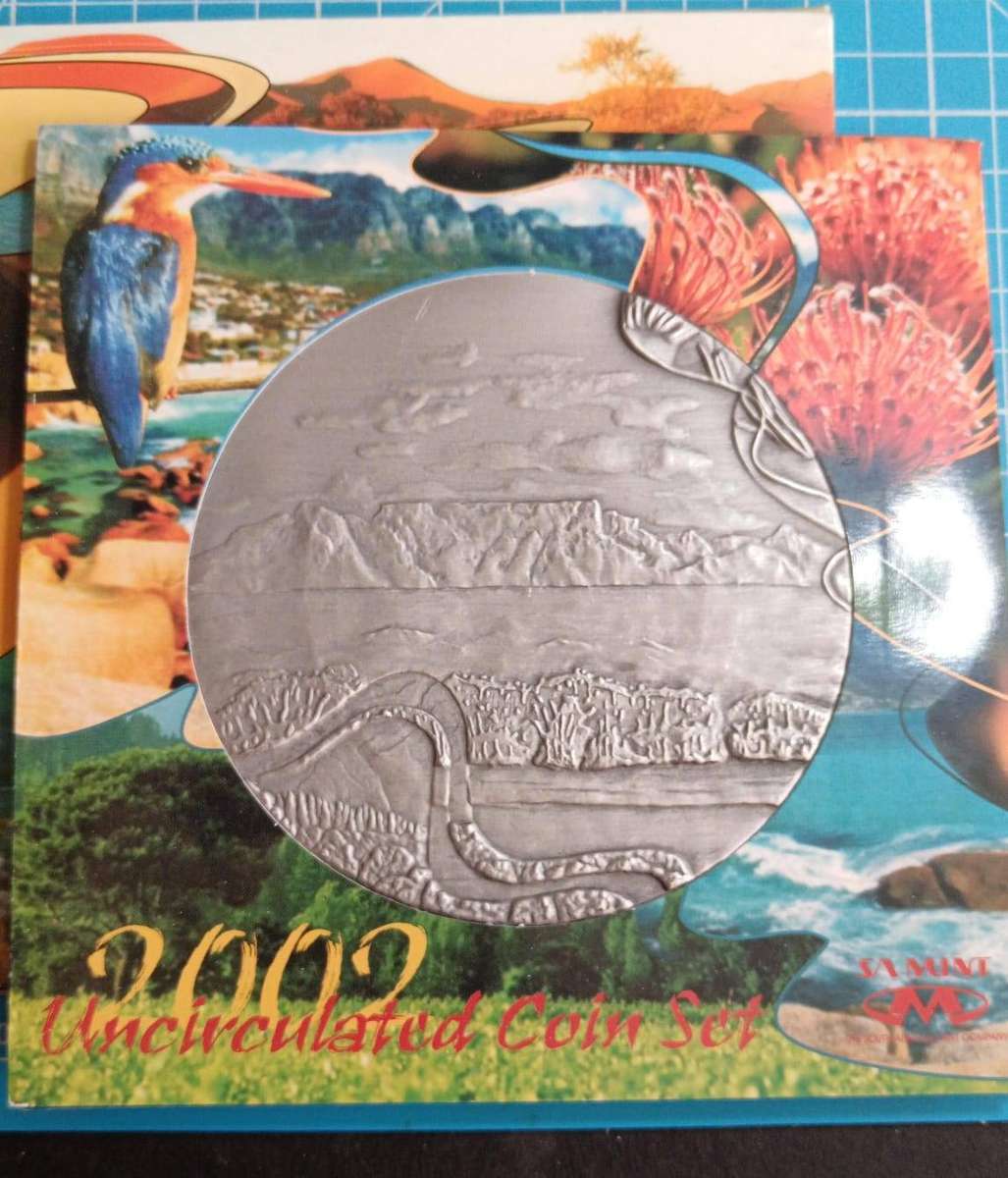 2002 Unc coin set
