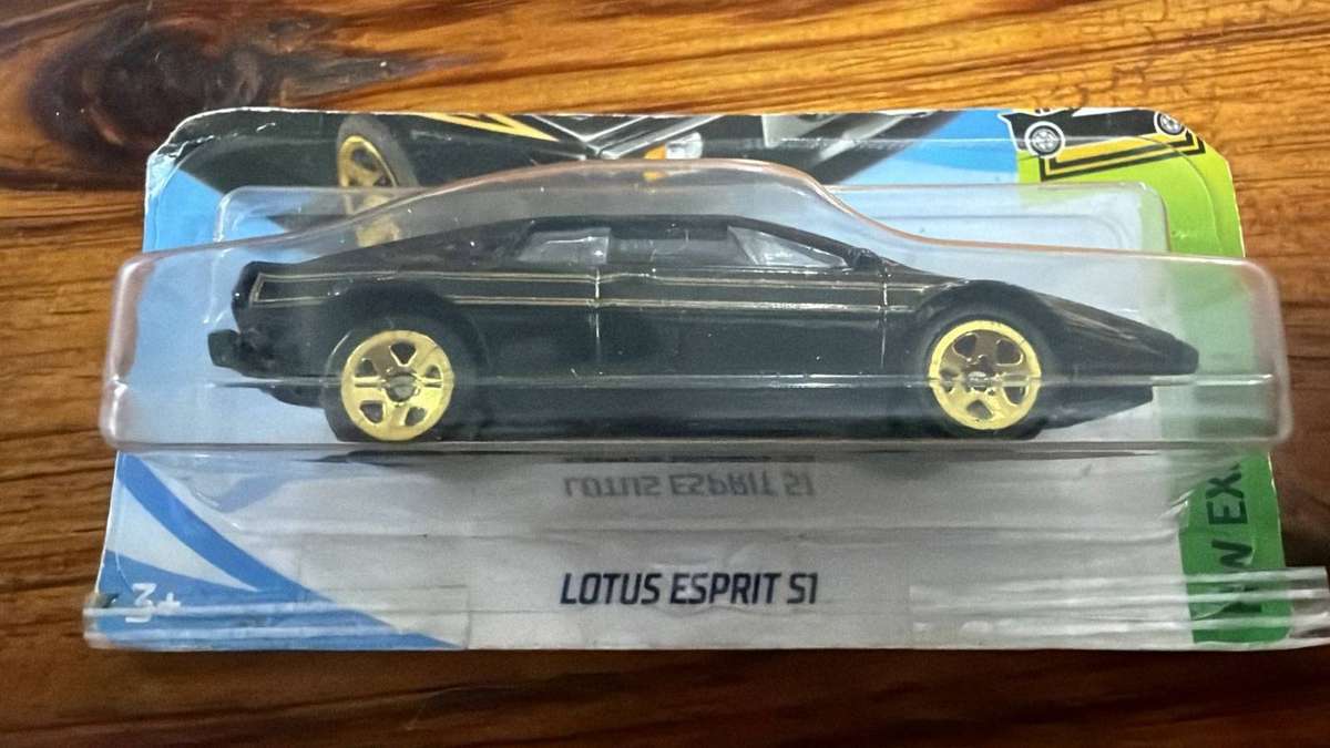 HotWheels lotus esprit