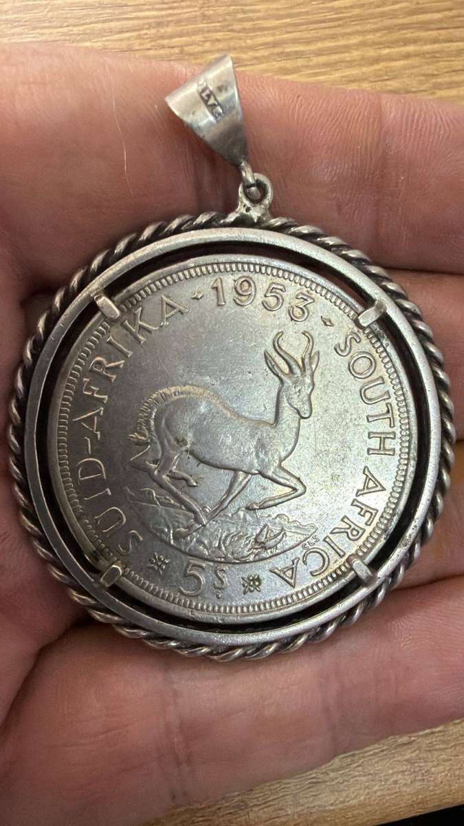 1953 mounted 5 shilling