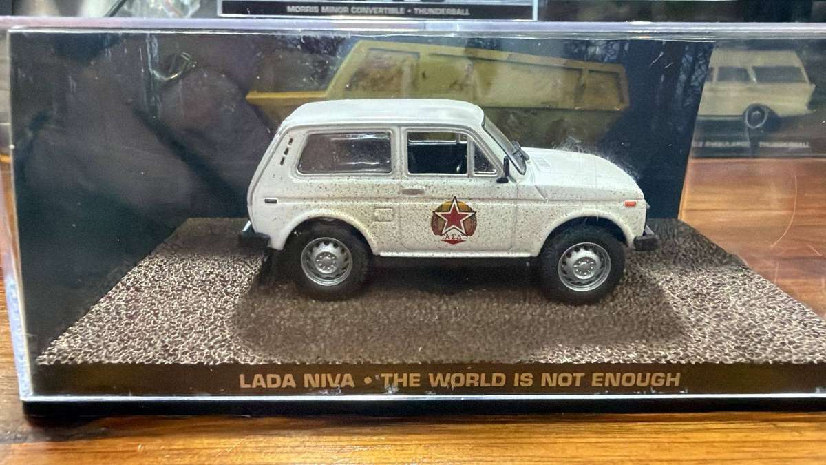 Lada Niva - the world is not enough