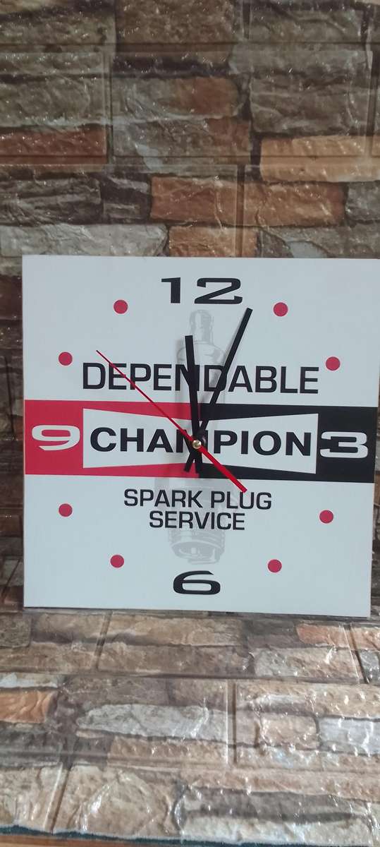 champion advertising clock