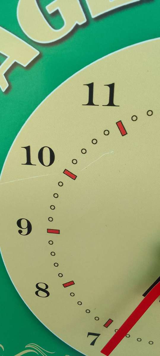 castrol advertising clock