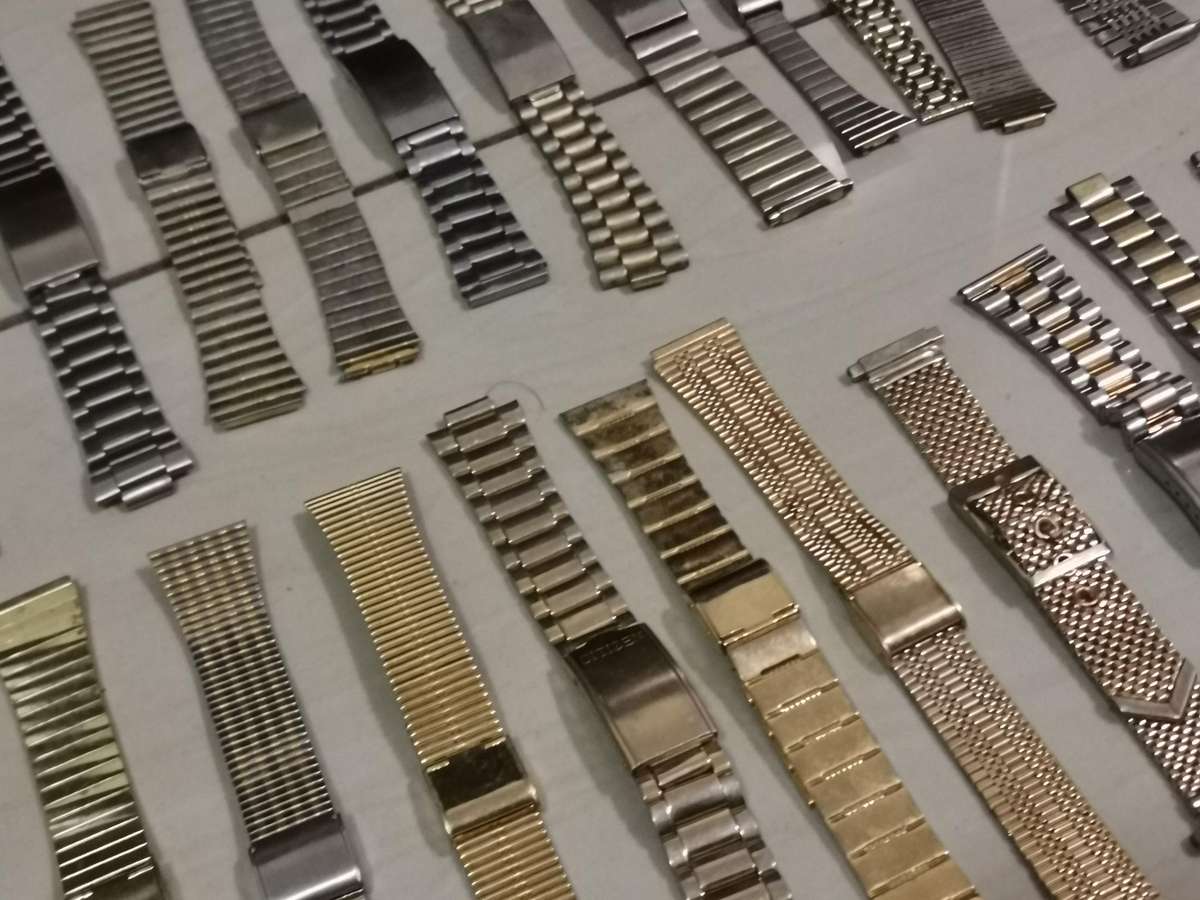 36 steel watch bracelets