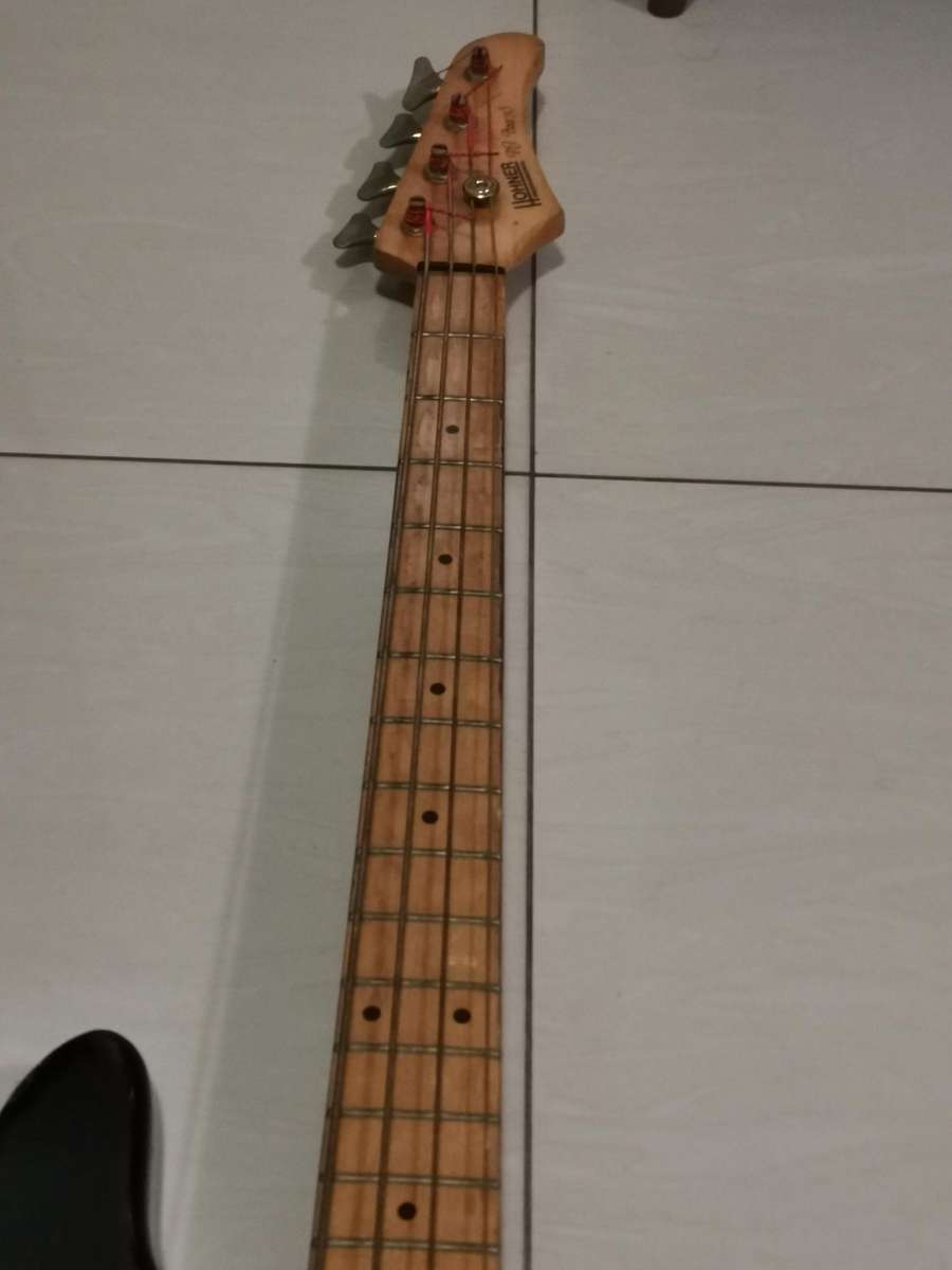 Vintage Horner professional bass guitar