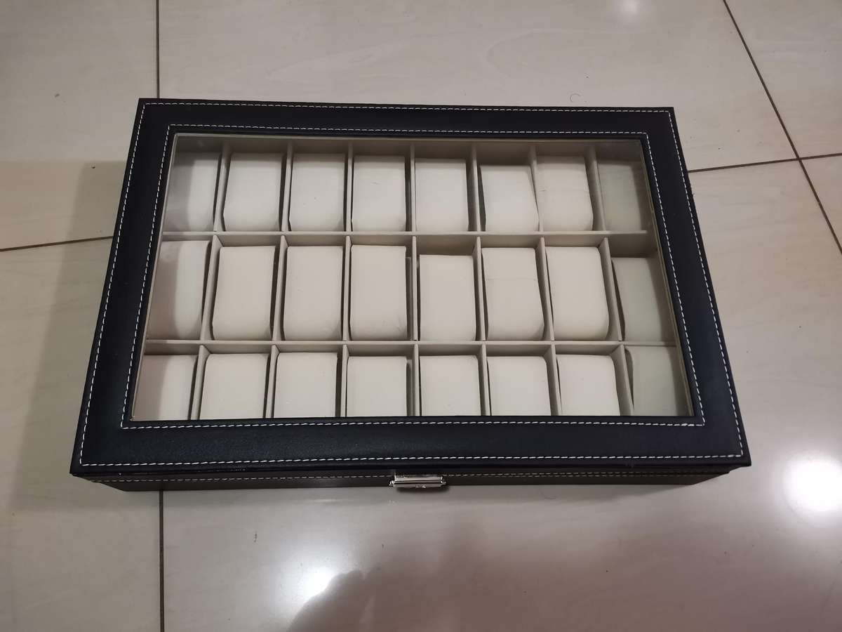 24 slot watch storage box