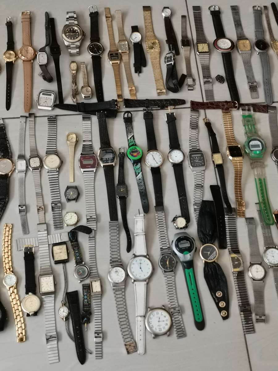 Ex watchmakers uncollected stock 130 watches
