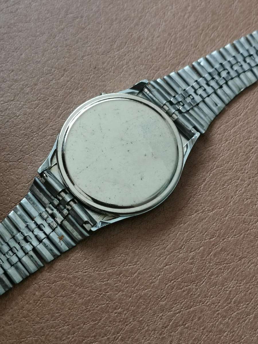 Vintage 1980s Mercedes Benz W124 watch