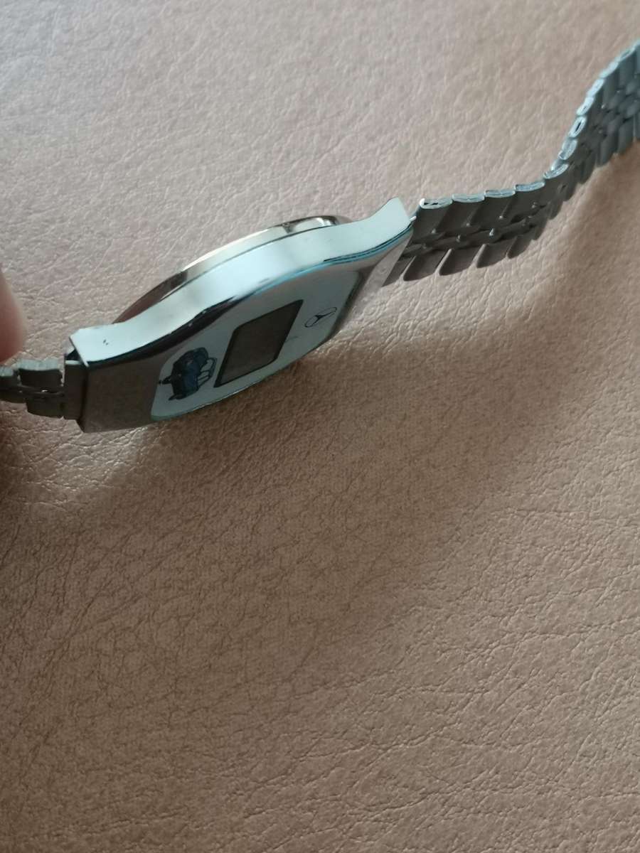 Vintage 1980s Mercedes Benz W124 watch