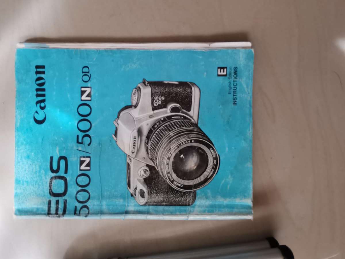 Canon Eos 500 n Sliver 35mm camera