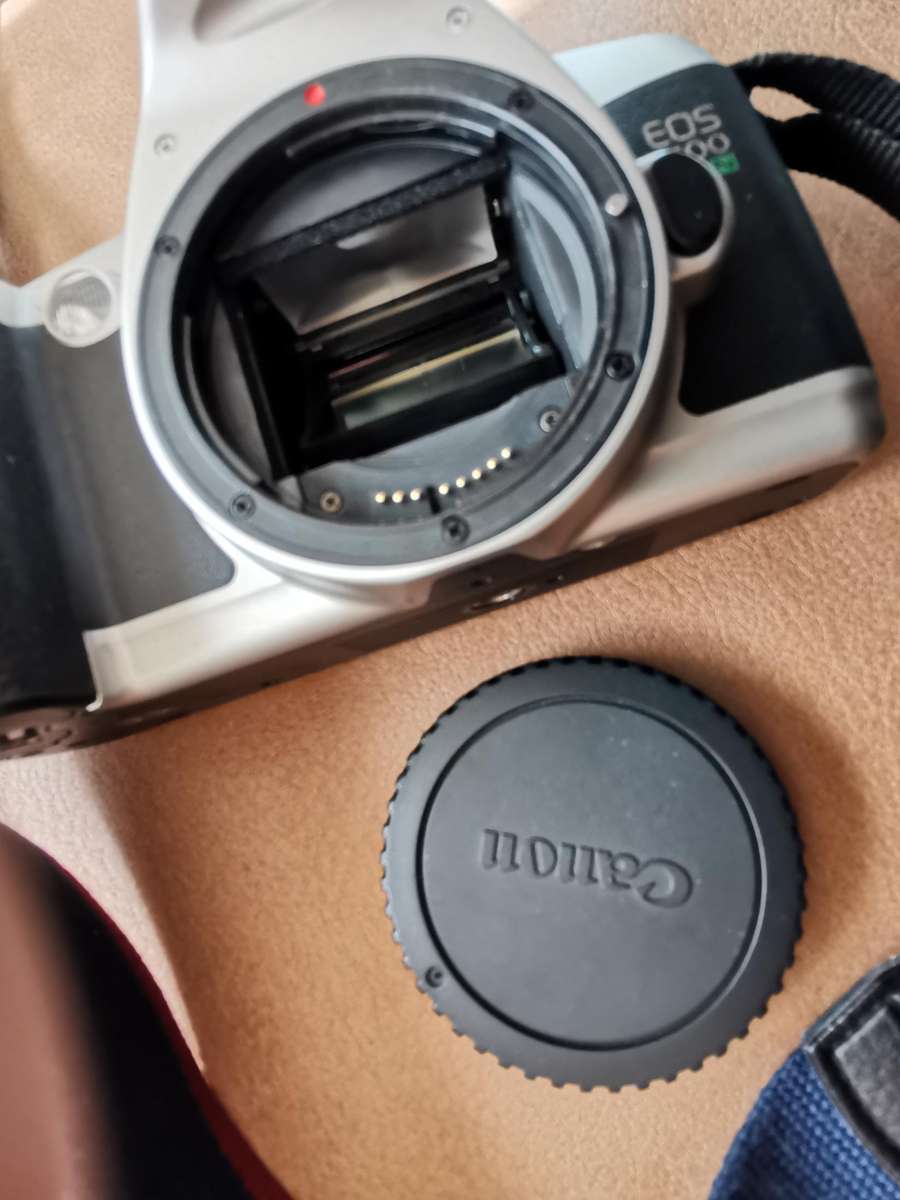 Canon Eos 500 n Sliver 35mm camera