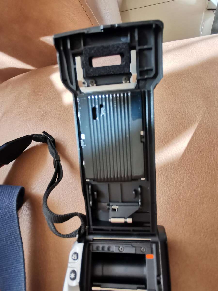 Canon Eos 500 n Sliver 35mm camera