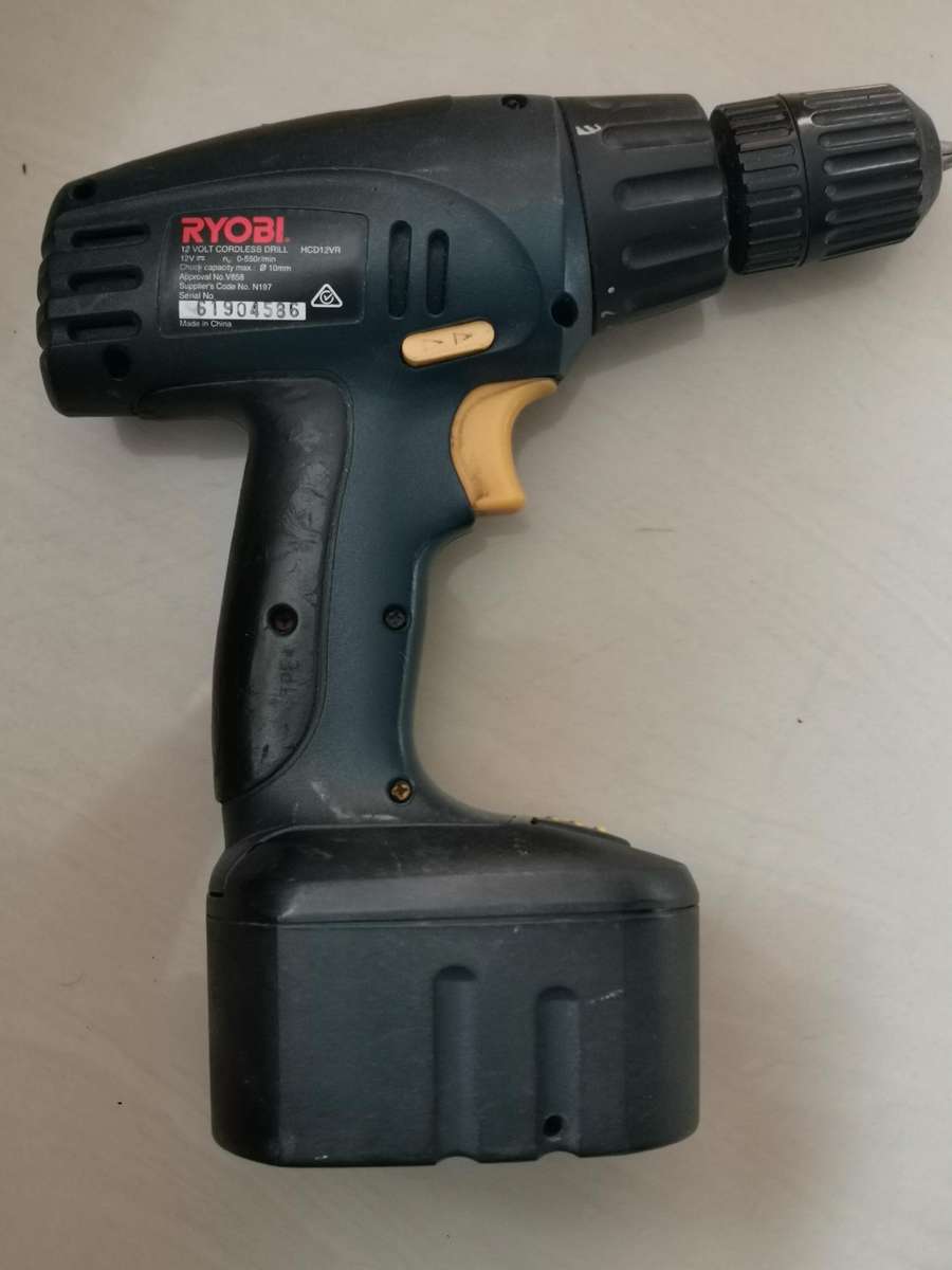 Ryobi hcd12vr cordless drill (no charger not tested sold as is)