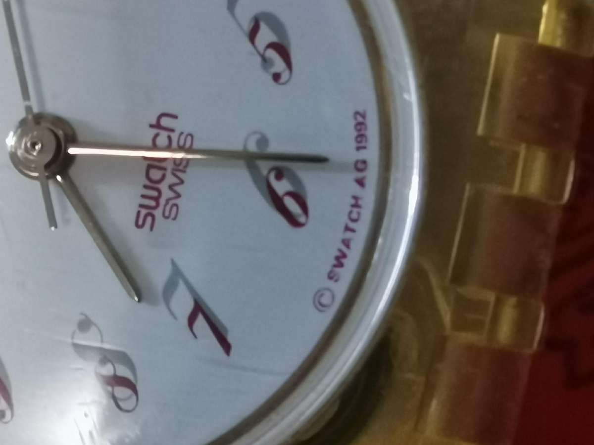 Vintage 1992 swatch baby face watch