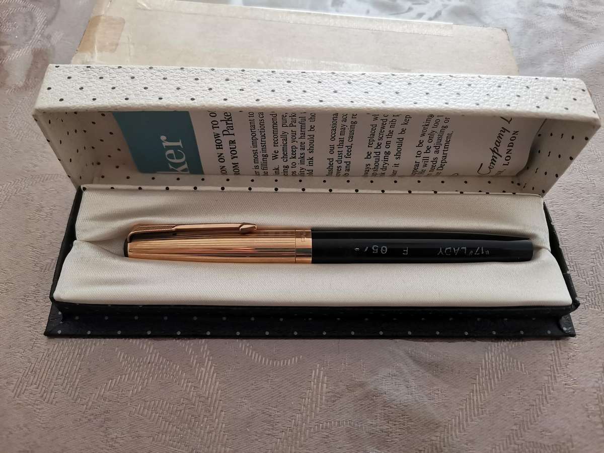 1958 Parker Lady Fountain Pen Boxed