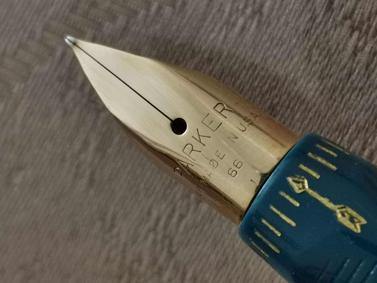 1961 parker vp Fountain pen new old stock 14k gold nib