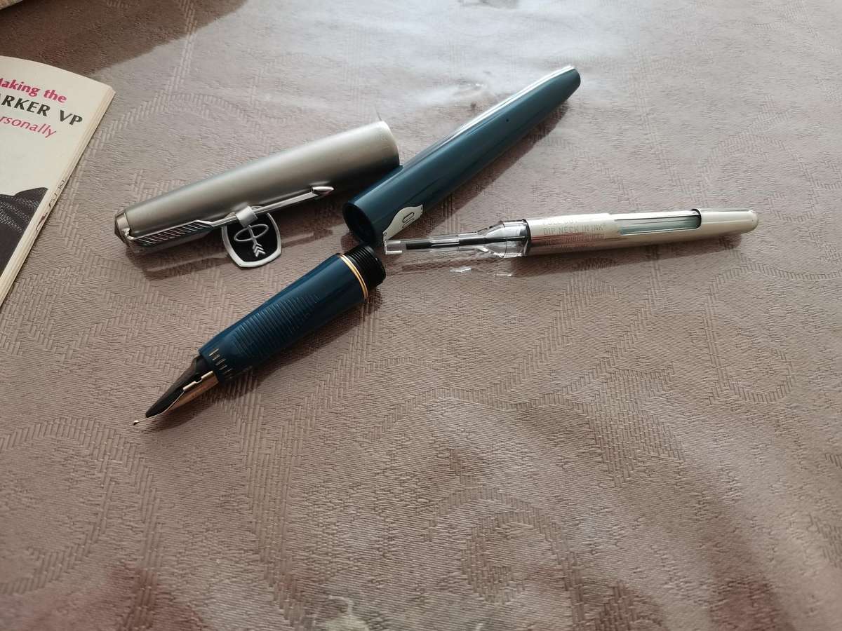 1961 parker vp Fountain pen new old stock 14k gold nib