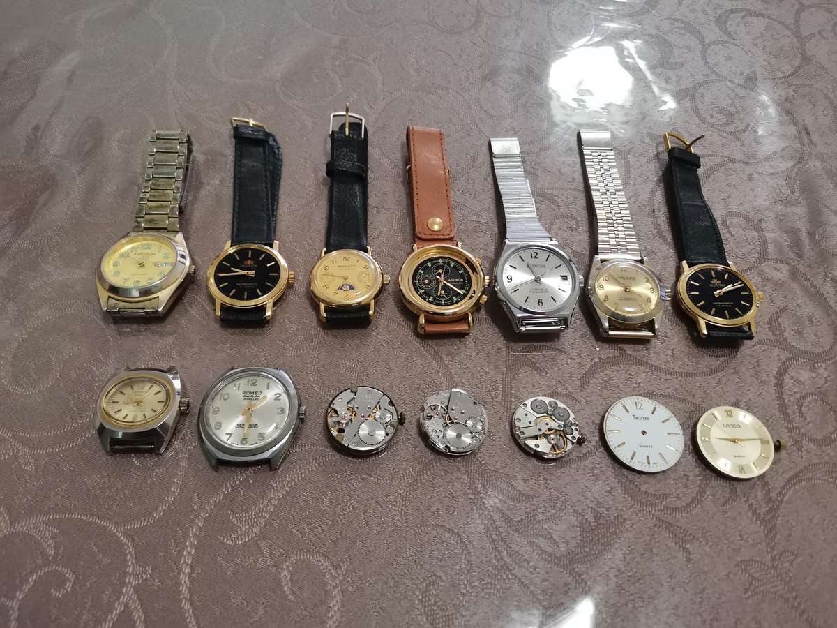 Lot of Mechanical vintage watches