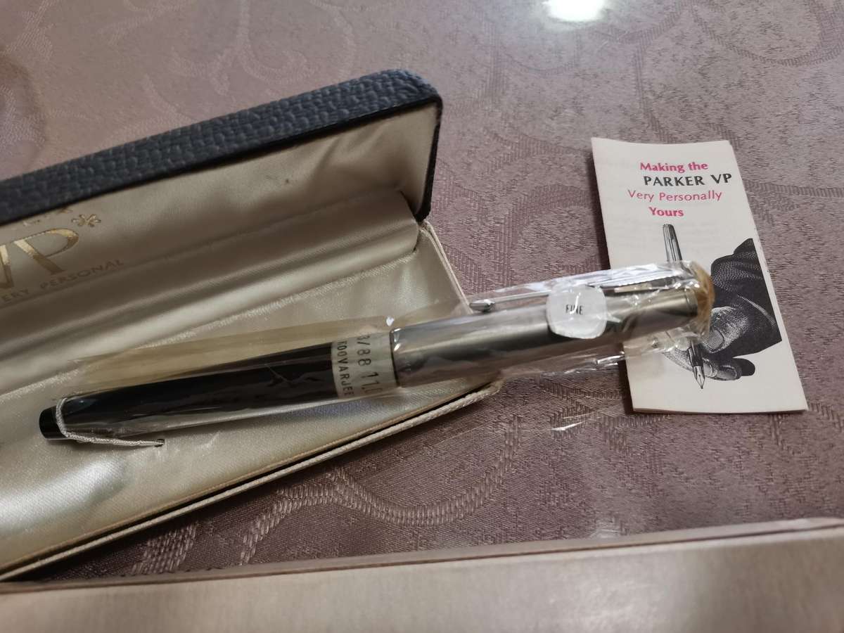 1961 parker vp Fountain pen 14k gold nib