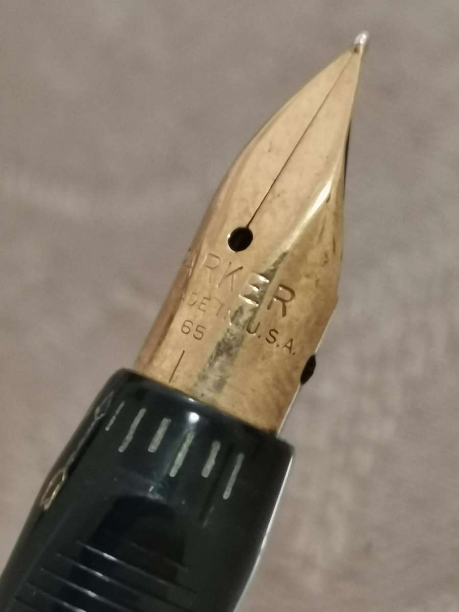 1961 parker vp Fountain pen 14k gold nib
