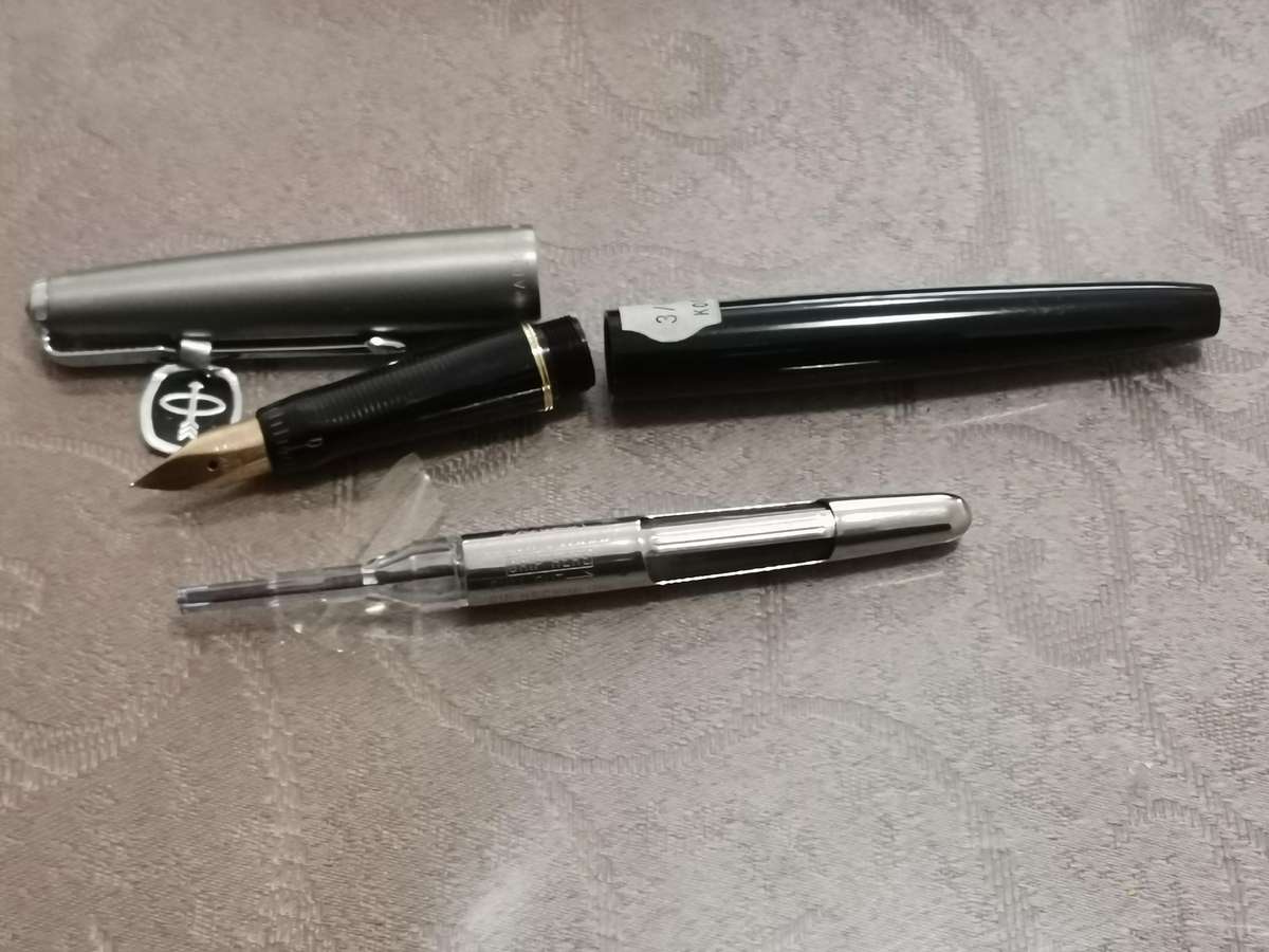 1961 parker vp Fountain pen 14k gold nib