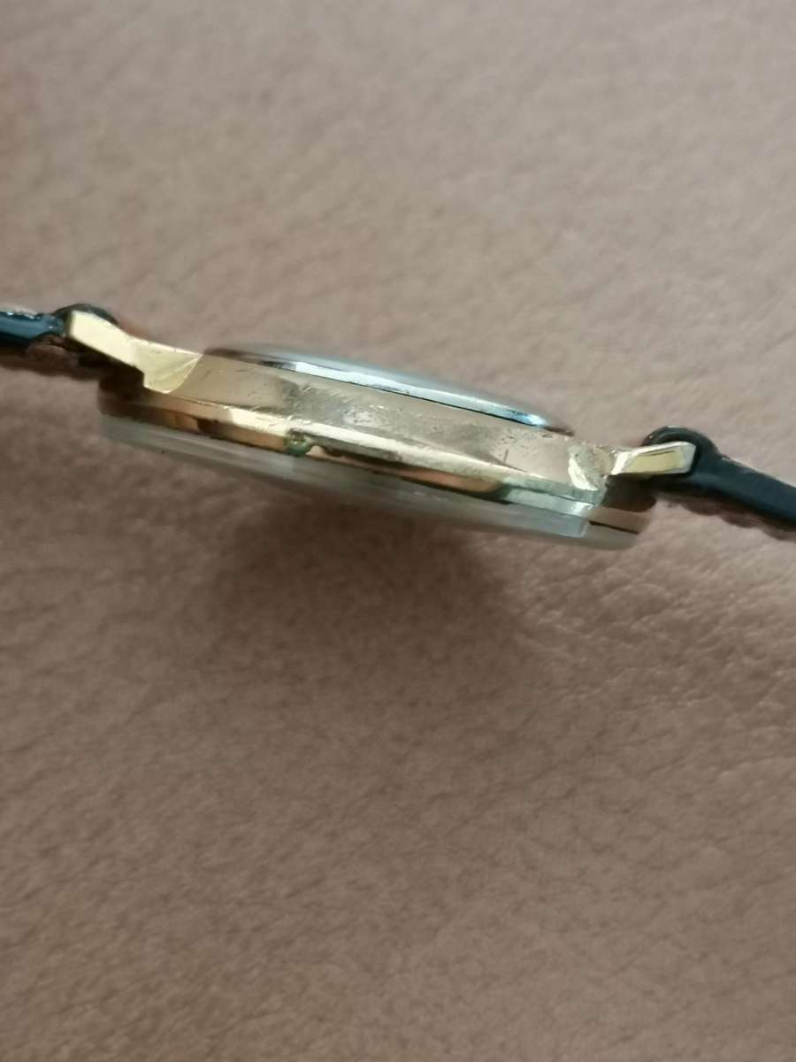 Vintage Lanco penny flat 17 jewels manual wind watch manual wind watch